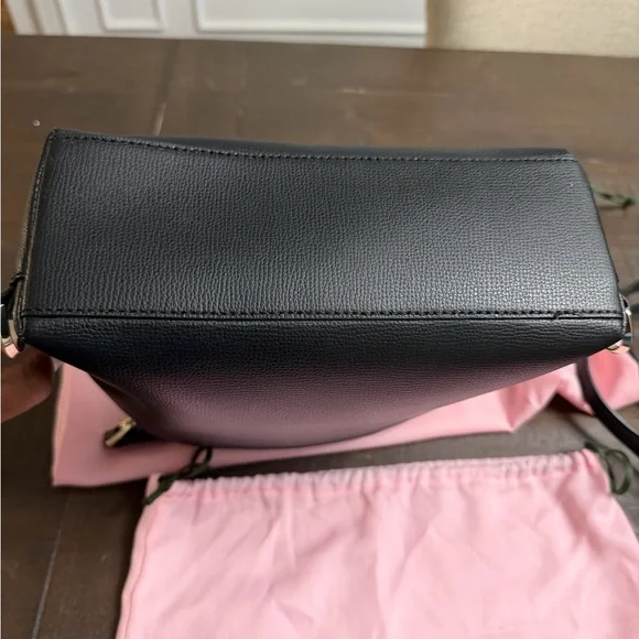 Kate Spade Backpack Shoulder Bag in Black with 3 changing flab’s - Picture 15 of 16